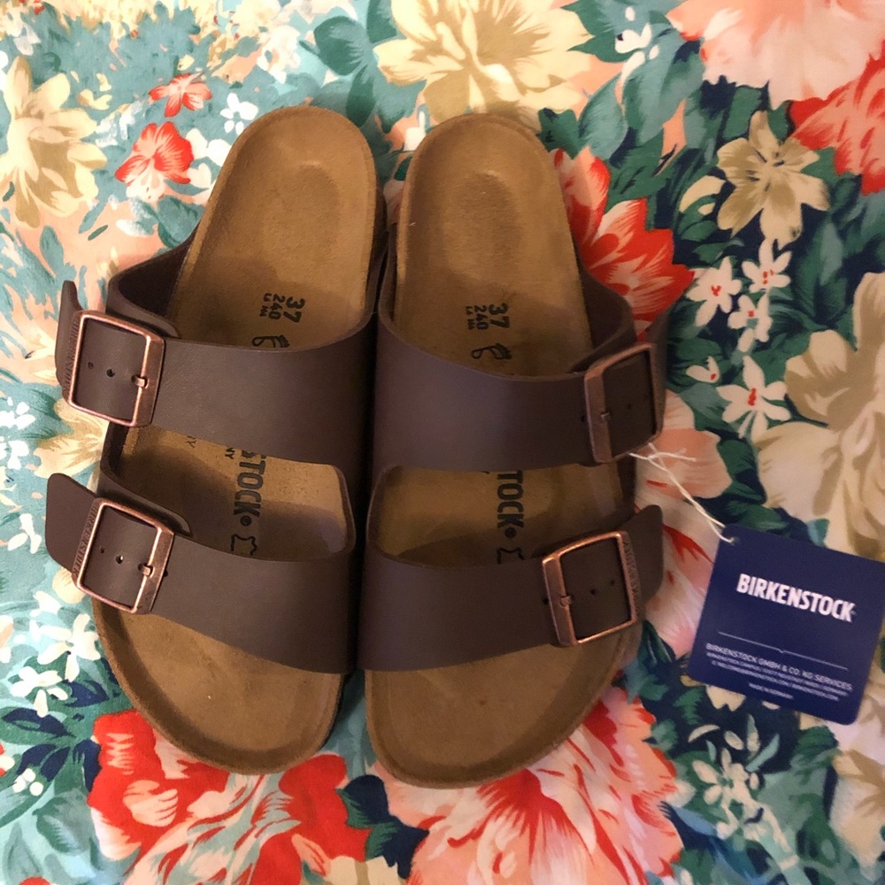 Birkenstock’s size 37 (7)